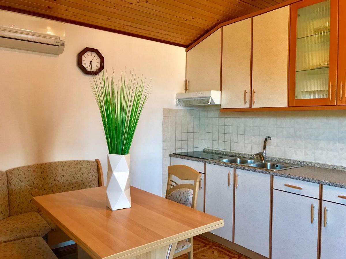 Apartmani Lisac Baška Eksteriør bilde